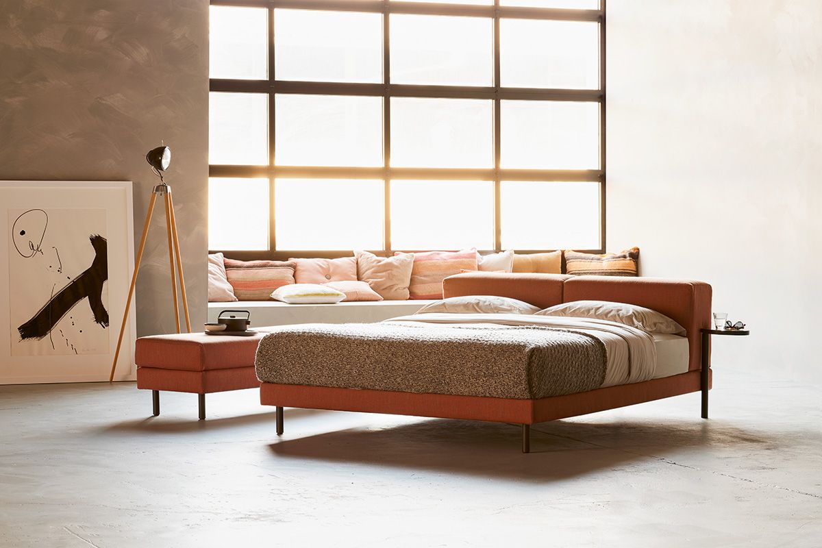 Schramm modernes Boxspringbett Juna mit Sitzbank Schramm modernes Boxspringbett Juna mit Sitzbank